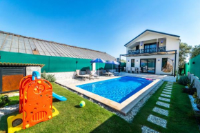 Villa Manolya